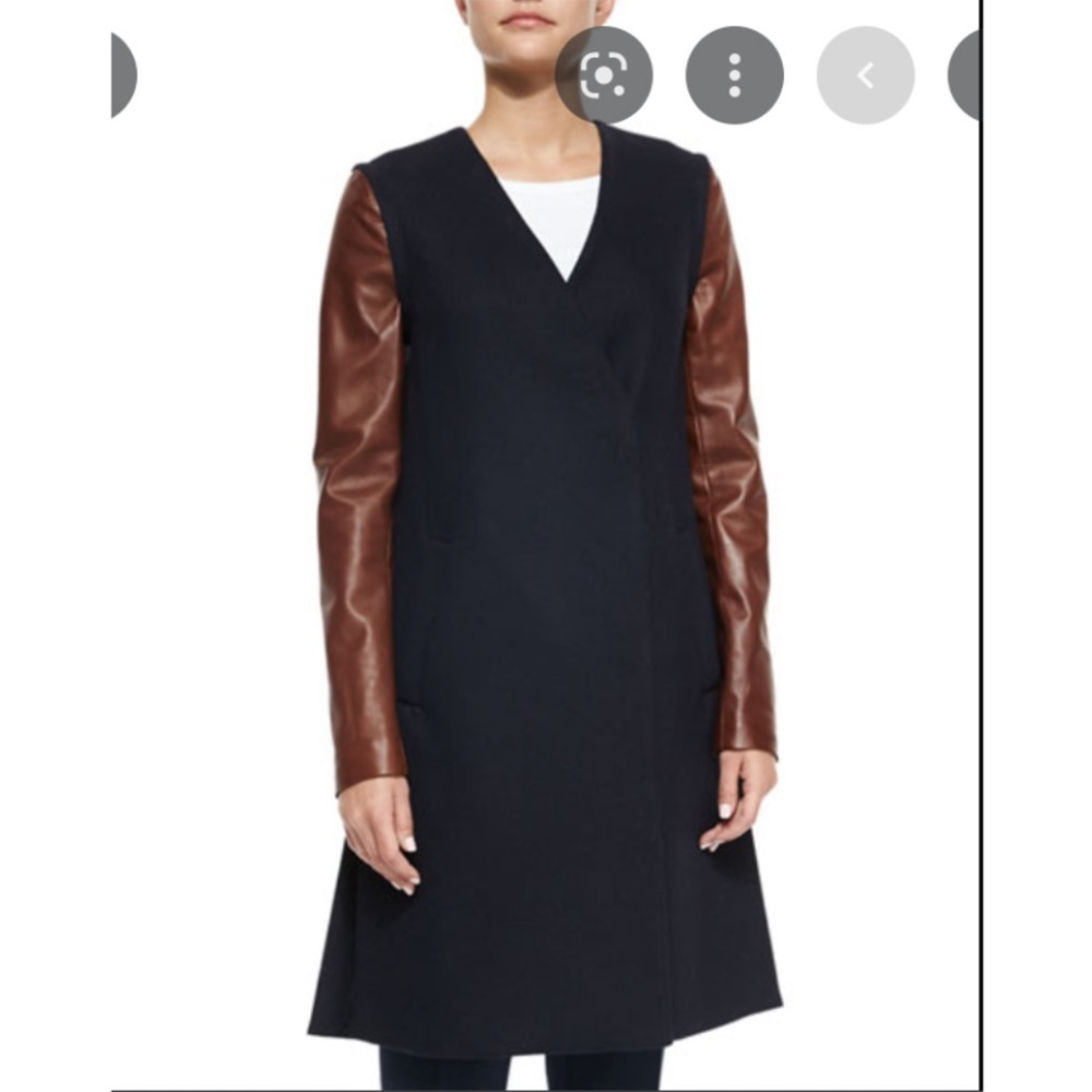 Theory wool  Quennel navy trench with removable brown leather sleeves. Size M